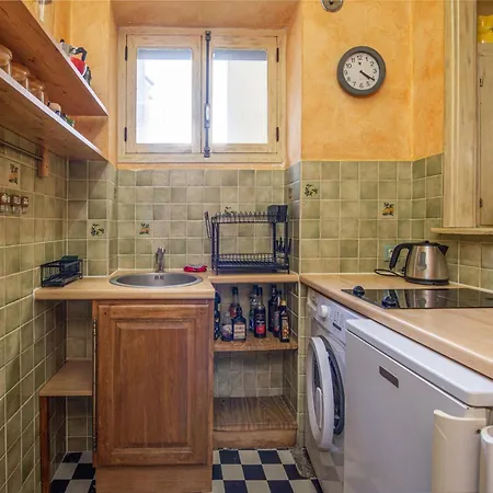 Apartman Sejour Serein Au Coeur De La Vieille - Menton